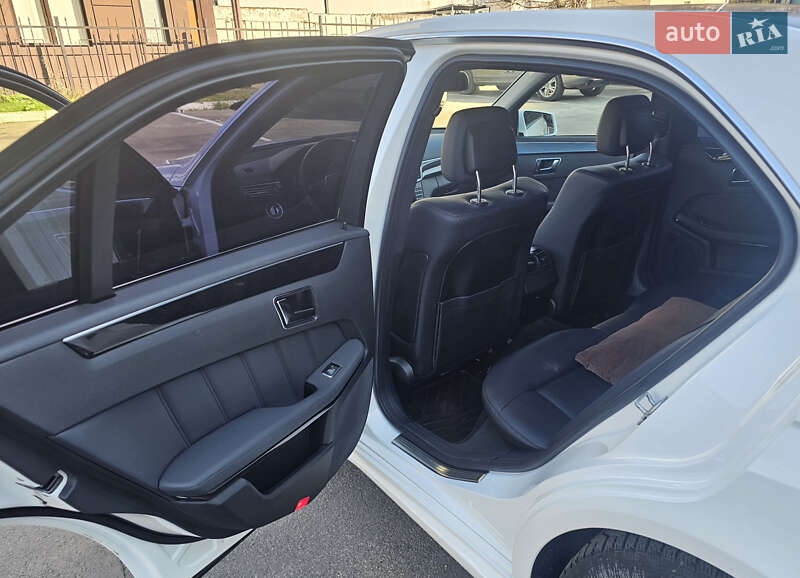 Седан Mercedes-Benz E-Class 2012 в Одесі фото 17 Седан Mercedes-Benz E-Class 2012 в Одесі