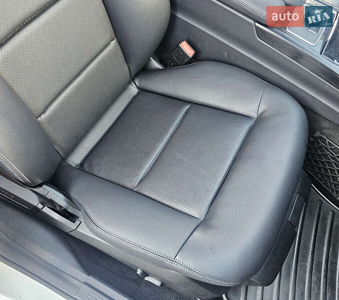 Седан Mercedes-Benz E-Class 2012 в Одесі фото 24 Седан Mercedes-Benz E-Class 2012 в Одесі