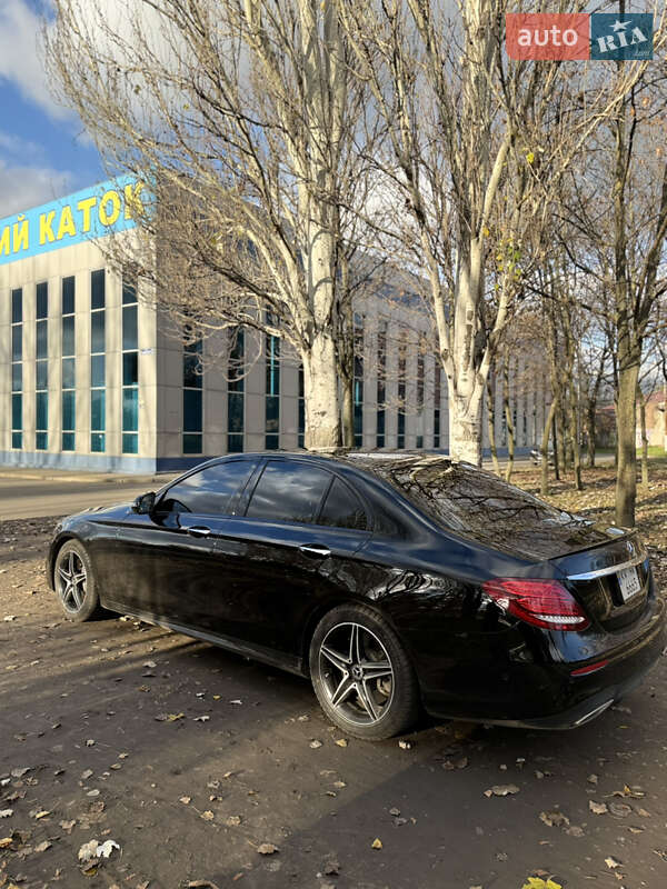 Седан Mercedes-Benz E-Class 2018 в Кривому Розі фото 3 Седан Mercedes-Benz E-Class 2018 в Кривому Розі