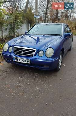 Седан Mercedes-Benz E-Class 2001 в Вінниці