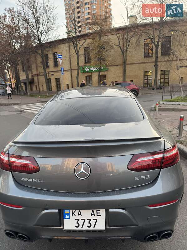 Купе Mercedes-Benz E-Class 2020 в Киеве фото 6 Купе Mercedes-Benz E-Class 2020 в Киеве
