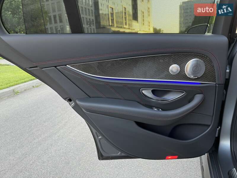 Седан Mercedes-Benz E-Class 2022 в Дніпрі