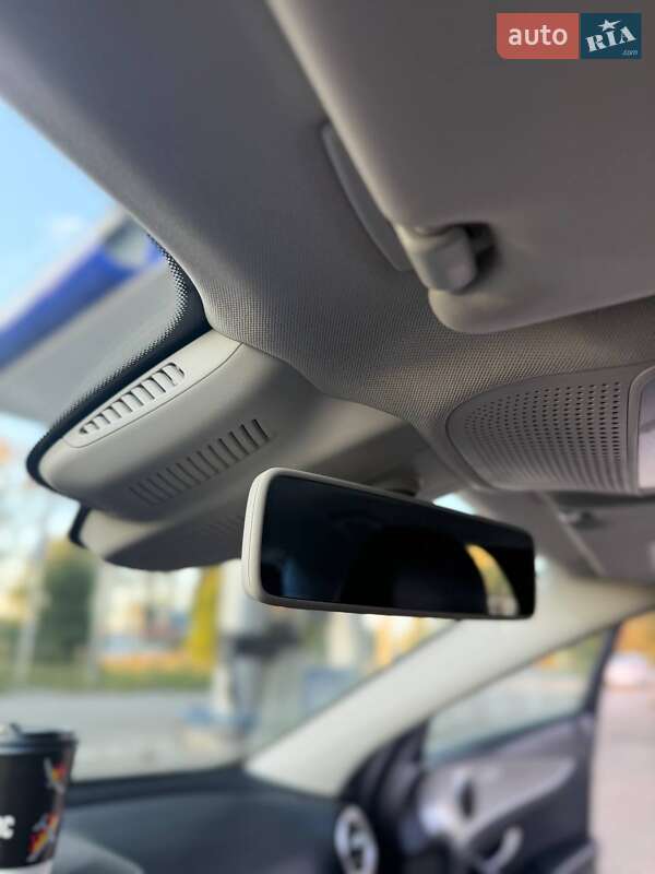 Седан Mercedes-Benz E-Class 2017 в Самборе фото 48 Седан Mercedes-Benz E-Class 2017 в Самборе