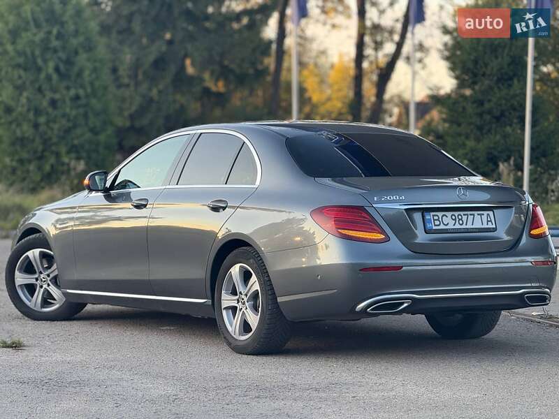Седан Mercedes-Benz E-Class 2017 в Самборе фото 17 Седан Mercedes-Benz E-Class 2017 в Самборе