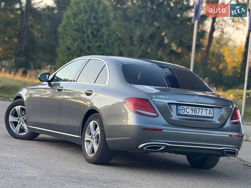 Седан Mercedes-Benz E-Class 2017 в Самборе фото 20 Седан Mercedes-Benz E-Class 2017 в Самборе