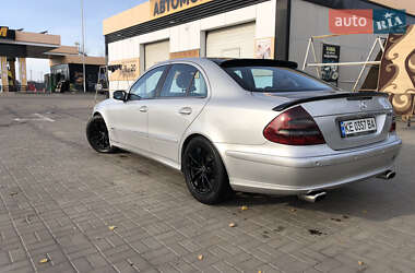 Седан Mercedes-Benz E-Class 2004 в Новомосковську