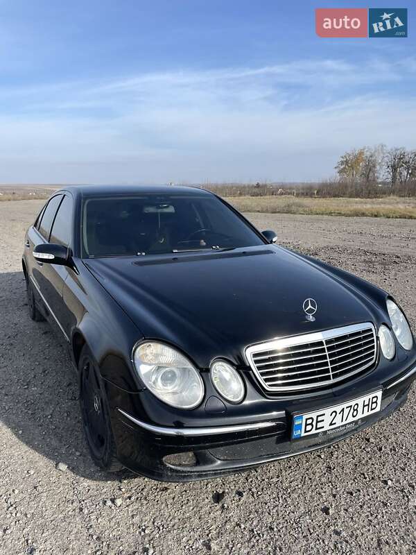 Седан Mercedes-Benz E-Class 2005 в Погребище фото 5 Седан Mercedes-Benz E-Class 2005 в Погребище