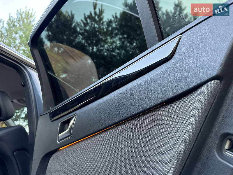 Седан Mercedes-Benz E-Class 2012 в Дрогобыче