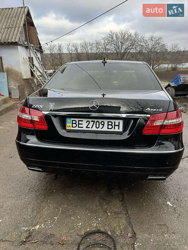Седан Mercedes-Benz E-Class 2011 в Первомайске фото 2 Седан Mercedes-Benz E-Class 2011 в Первомайске