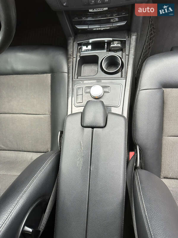 Седан Mercedes-Benz E-Class 2011 в Первомайске фото 6 Седан Mercedes-Benz E-Class 2011 в Первомайске