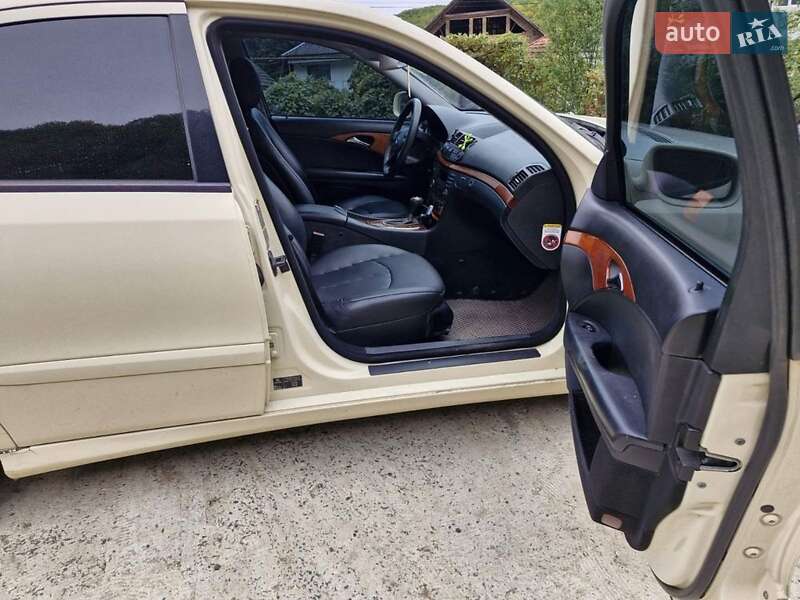 Седан Mercedes-Benz E-Class 2007 в Поляні фото 4 Седан Mercedes-Benz E-Class 2007 в Поляні