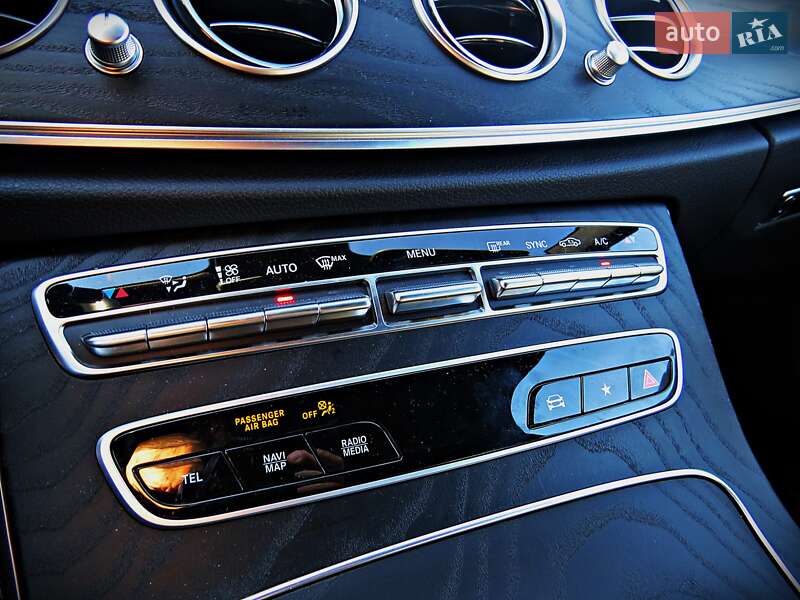 Универсал Mercedes-Benz E-Class 2022 в Черкассах