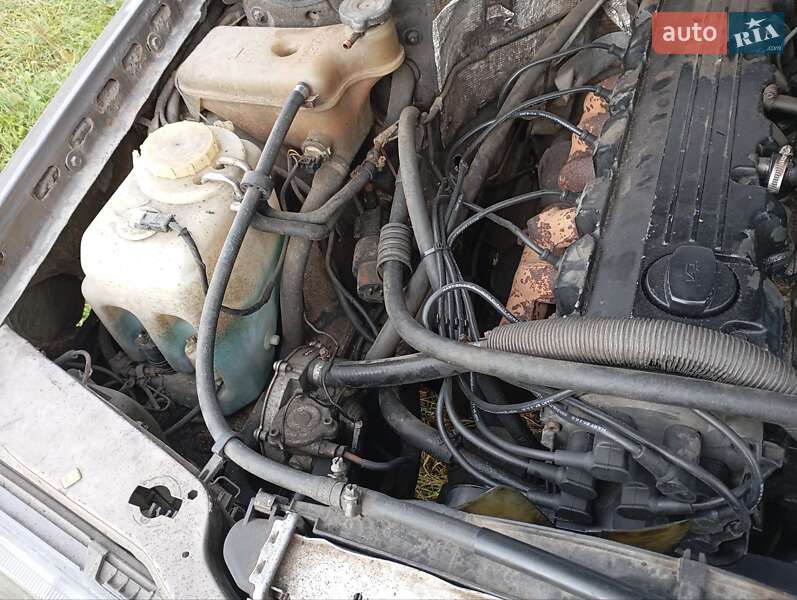 Универсал Mercedes-Benz E-Class 1989 в Ратным