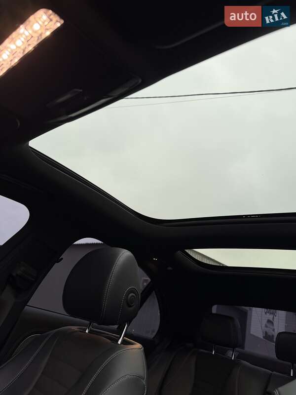 Седан Mercedes-Benz E-Class 2017 в Киеве