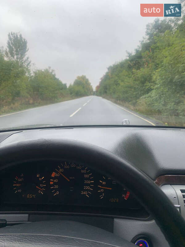 Седан Mercedes-Benz E-Class 1997 в Києві фото Седан Mercedes-Benz E-Class 1997 в Києві