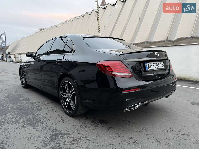 Седан Mercedes-Benz E-Class 2017 в Дніпрі фото 6 Седан Mercedes-Benz E-Class 2017 в Дніпрі