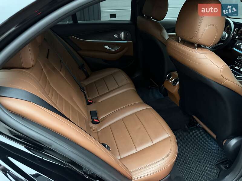 Седан Mercedes-Benz E-Class 2017 в Дніпрі фото 18 Седан Mercedes-Benz E-Class 2017 в Дніпрі