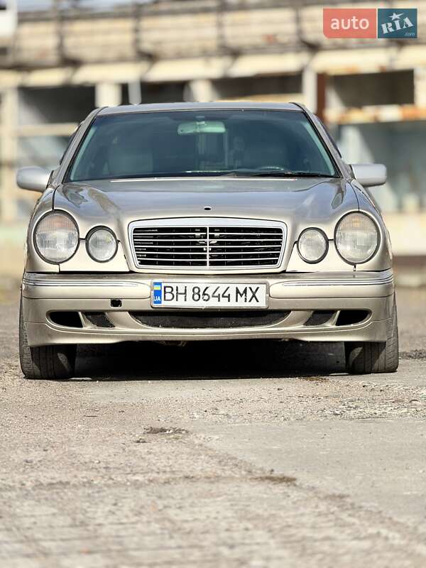Седан Mercedes-Benz E-Class 1997 в Белгороде-Днестровском