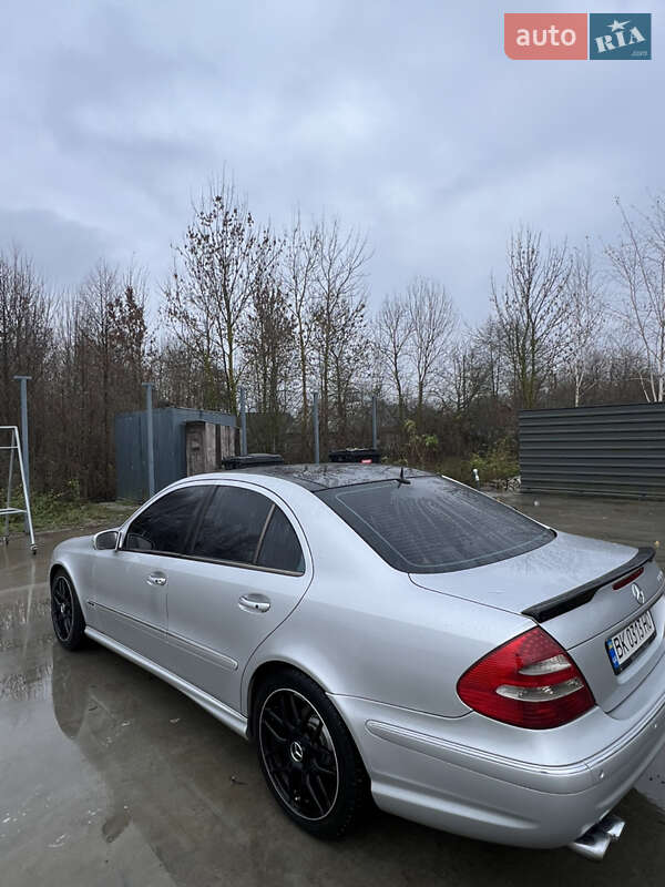 Седан Mercedes-Benz E-Class 2003 в Ратным фото 6 Седан Mercedes-Benz E-Class 2003 в Ратным