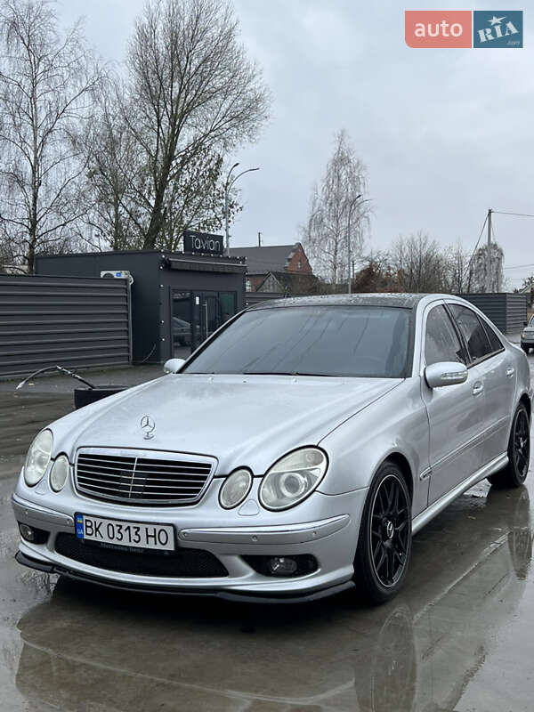 Седан Mercedes-Benz E-Class 2003 в Ратным фото 11 Седан Mercedes-Benz E-Class 2003 в Ратным