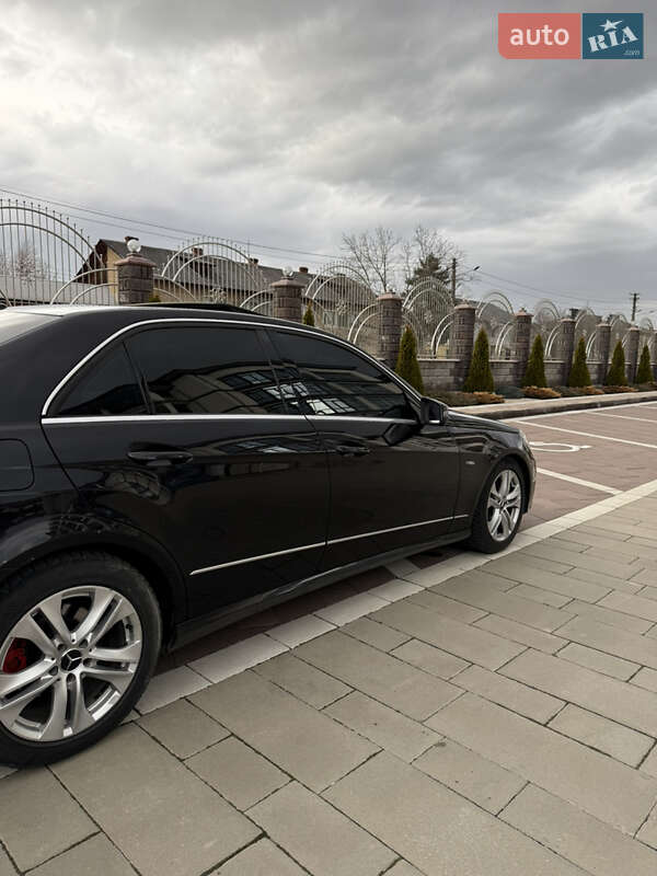 Седан Mercedes-Benz E-Class 2009 в Богородчанах