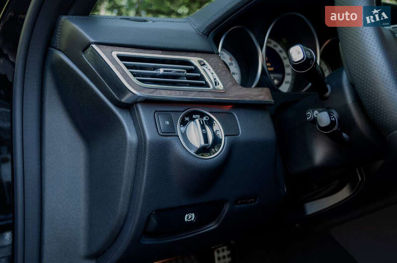 Седан Mercedes-Benz E-Class 2014 в Одесі