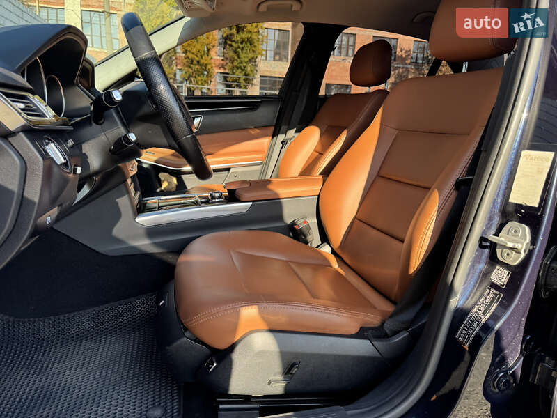 Седан Mercedes-Benz E-Class 2015 в Киеве