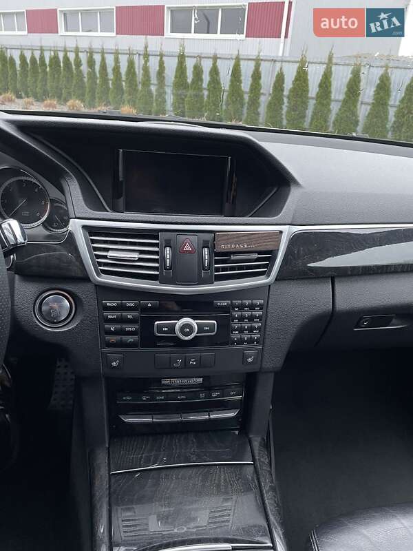 Универсал Mercedes-Benz E-Class 2011 в Луцке фото 3 Универсал Mercedes-Benz E-Class 2011 в Луцке