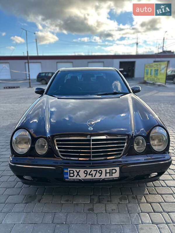 Mercedes-Benz E-Class 2002