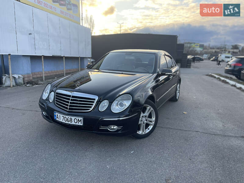 Седан Mercedes-Benz E-Class 2008 в Киеве