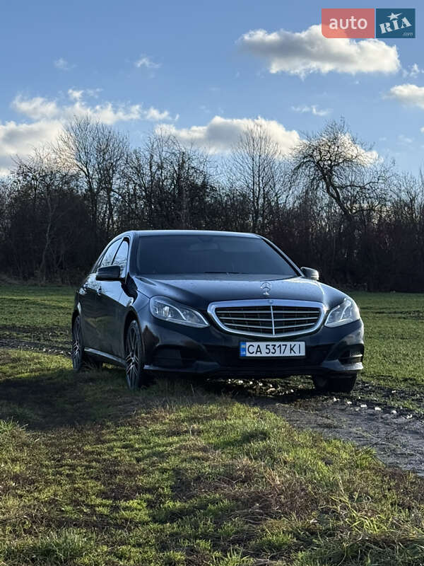Седан Mercedes-Benz E-Class 2013 в Львові