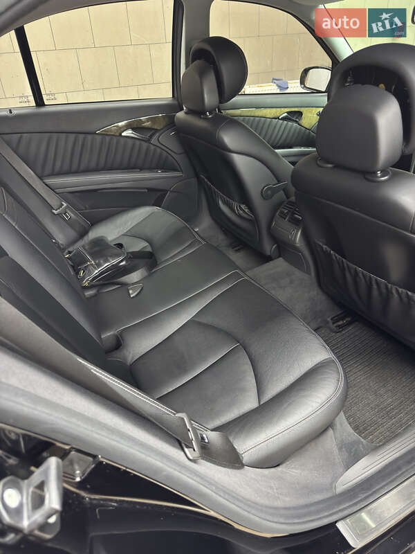 Седан Mercedes-Benz E-Class 2006 в Кропивницькому