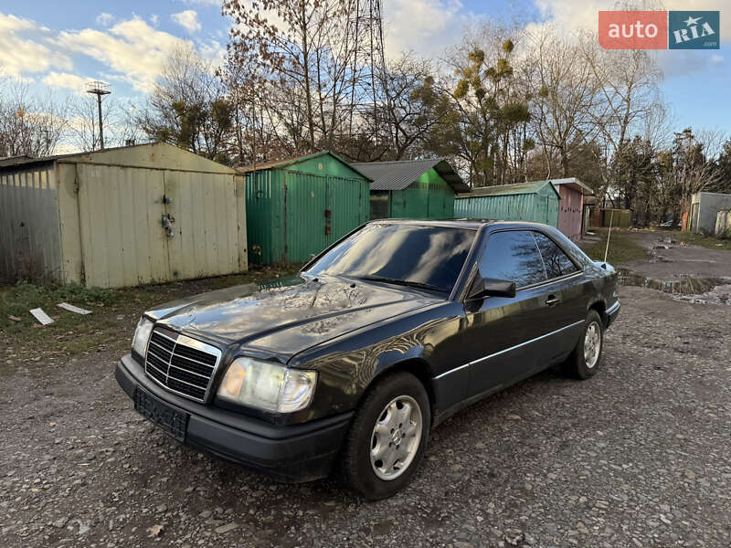 Купе Mercedes-Benz E-Class 1995 в Львові