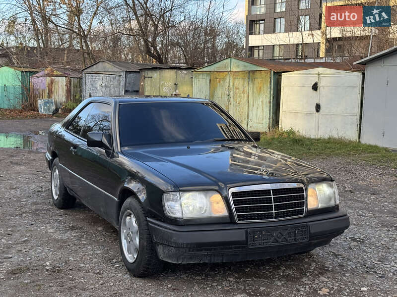 Купе Mercedes-Benz E-Class 1995 в Львові