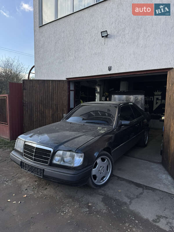 Купе Mercedes-Benz E-Class 1995 в Львові