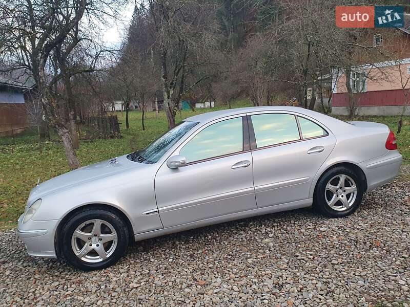 Седан Mercedes-Benz E-Class 2003 в Косове фото 5 Седан Mercedes-Benz E-Class 2003 в Косове