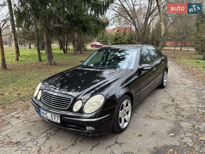 Седан Mercedes-Benz E-Class 2002 в Харькове