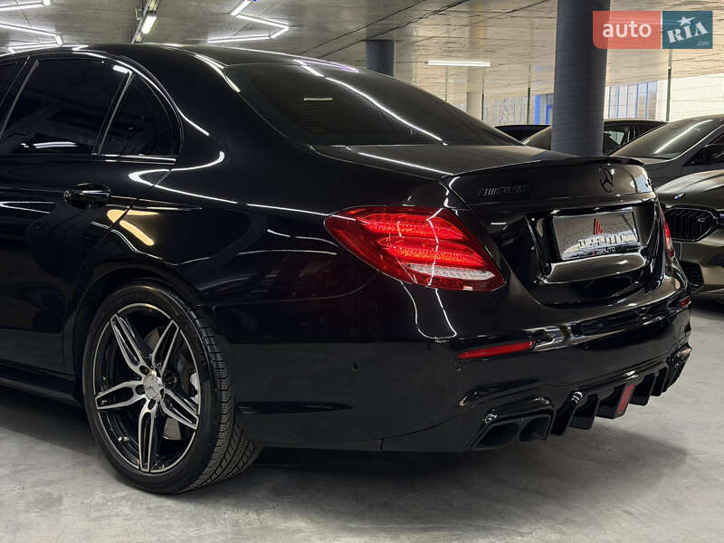 Седан Mercedes-Benz E-Class 2019 в Одессе