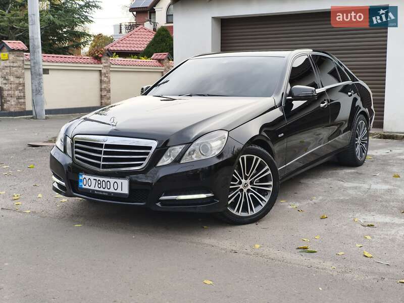 Mercedes-Benz E-Class 2012