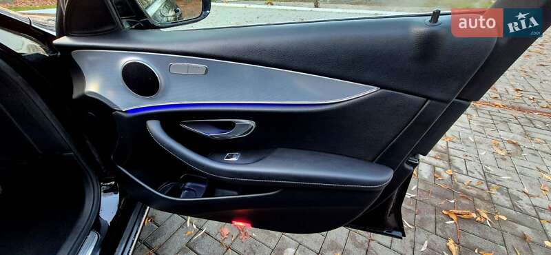 Универсал Mercedes-Benz E-Class 2018 в Дрогобыче