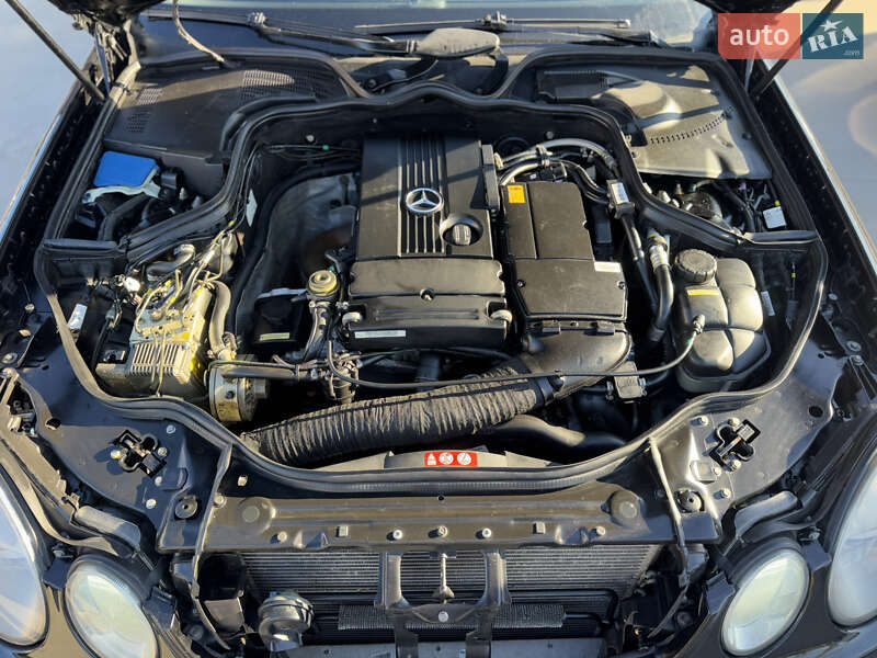 Седан Mercedes-Benz E-Class 2005 в Бердичеві