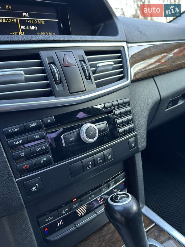 Седан Mercedes-Benz E-Class 2011 в Виннице фото 26 Седан Mercedes-Benz E-Class 2011 в Виннице