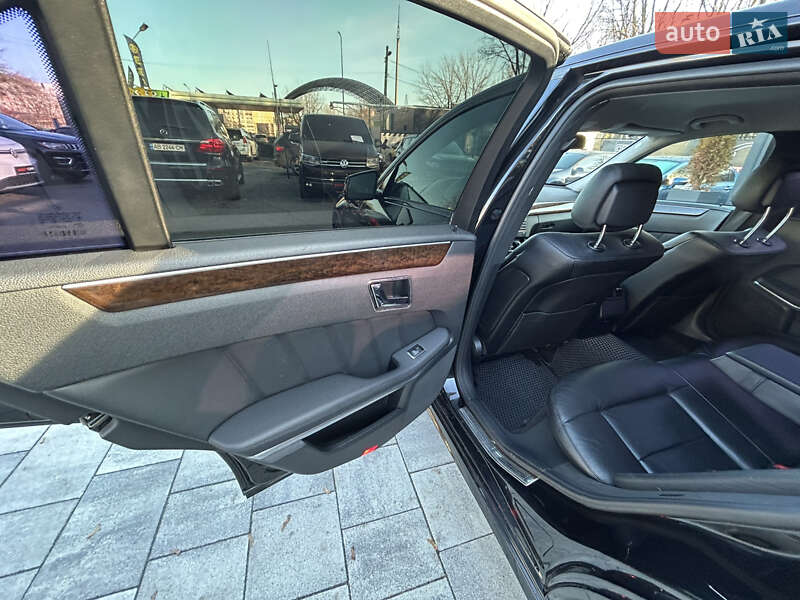 Седан Mercedes-Benz E-Class 2011 в Виннице фото 28 Седан Mercedes-Benz E-Class 2011 в Виннице