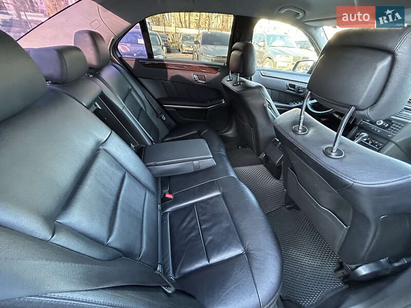 Седан Mercedes-Benz E-Class 2011 в Виннице фото 33 Седан Mercedes-Benz E-Class 2011 в Виннице