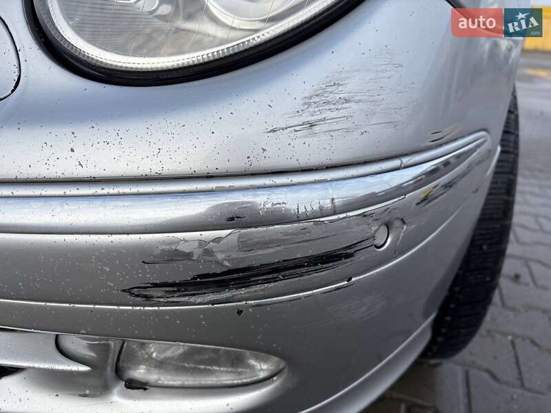 Седан Mercedes-Benz E-Class 2004 в Киеве