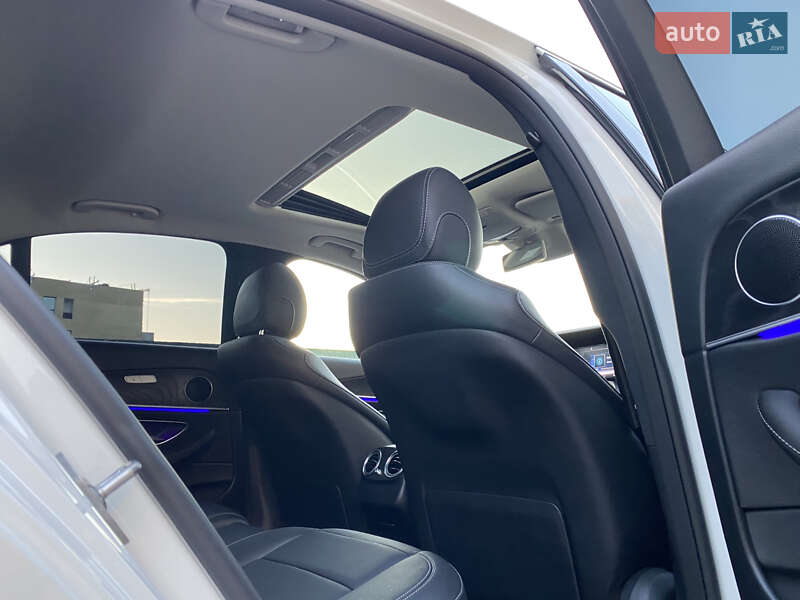 Седан Mercedes-Benz E-Class 2019 в Киеве фото 68 Седан Mercedes-Benz E-Class 2019 в Киеве