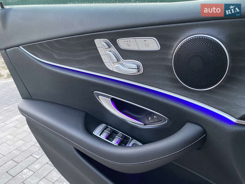 Седан Mercedes-Benz E-Class 2019 в Киеве фото 86 Седан Mercedes-Benz E-Class 2019 в Киеве