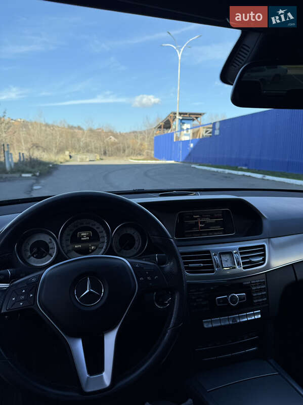 Седан Mercedes-Benz E-Class 2013 в Мукачево