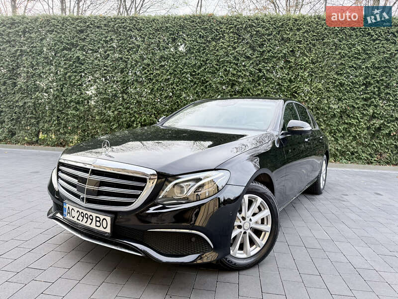 Седан Mercedes-Benz E-Class 2017 в Луцке