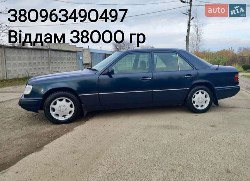Mercedes-Benz E-Class 1988
